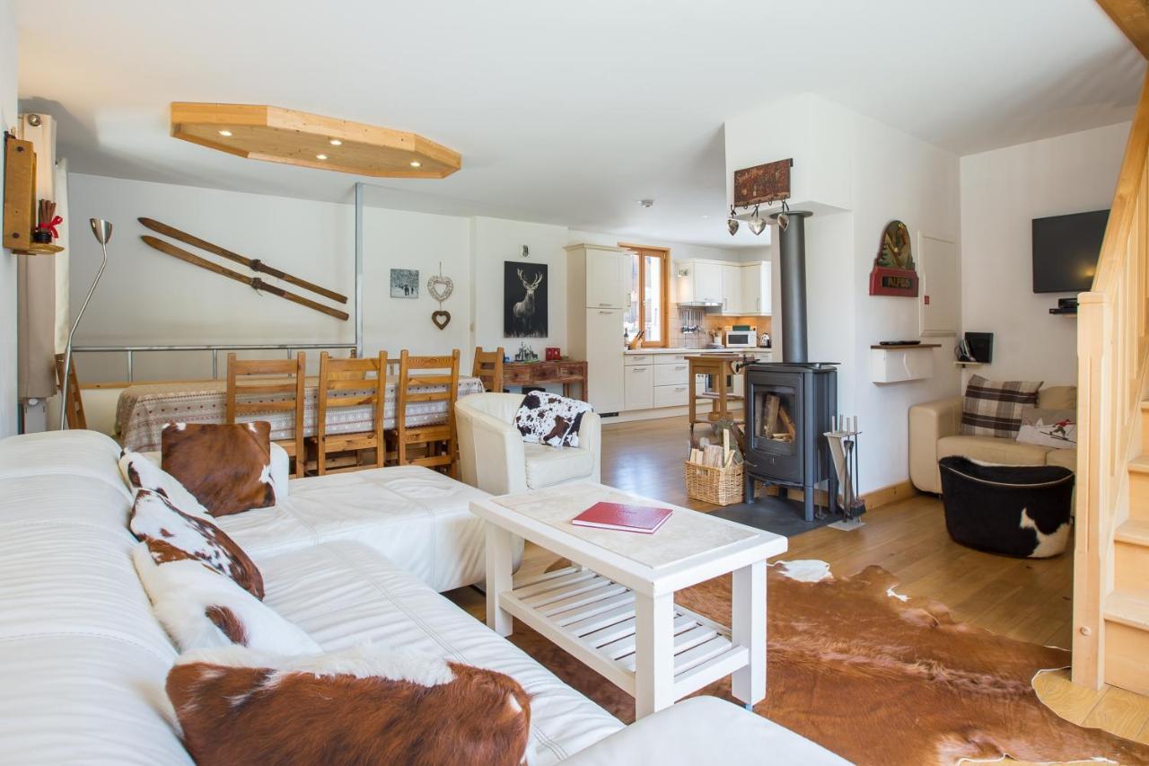 Simply Morzine - Chalet Coeur De มอร์ซีน ภายนอก รูปภาพ