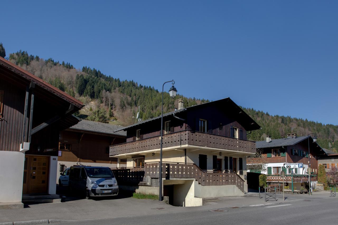 Simply Morzine - Chalet Coeur De มอร์ซีน ภายนอก รูปภาพ